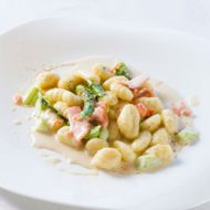 イザーレシュウチエロのイタリア料理の写真